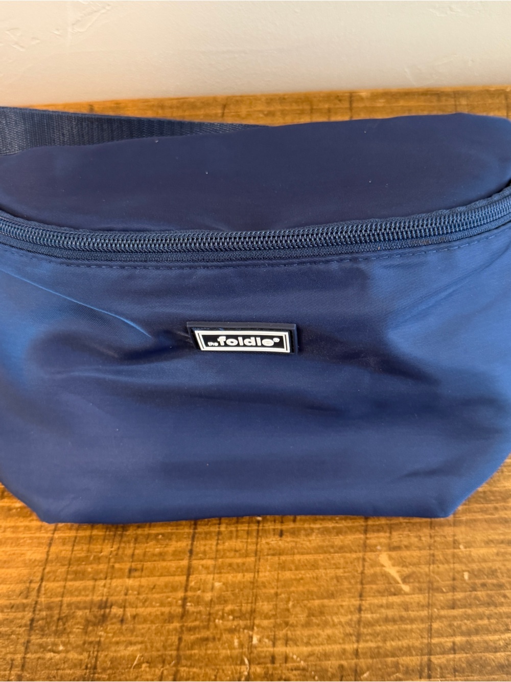 NWOT The Foldie Crossbody Bag in Navy Blue RFID Blocking - Picture 8 of 10